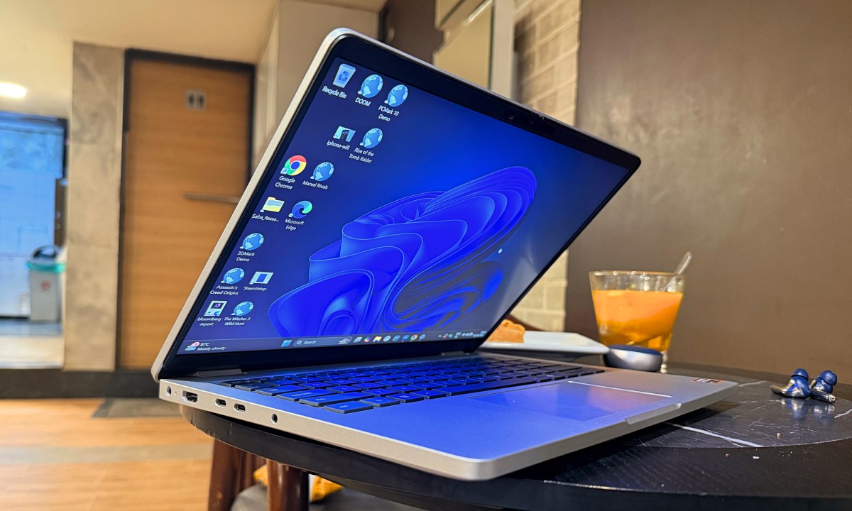 Side view of the Dell Pro 14 laptop.